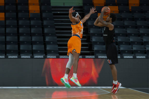 赛中属于较 赛中属于较