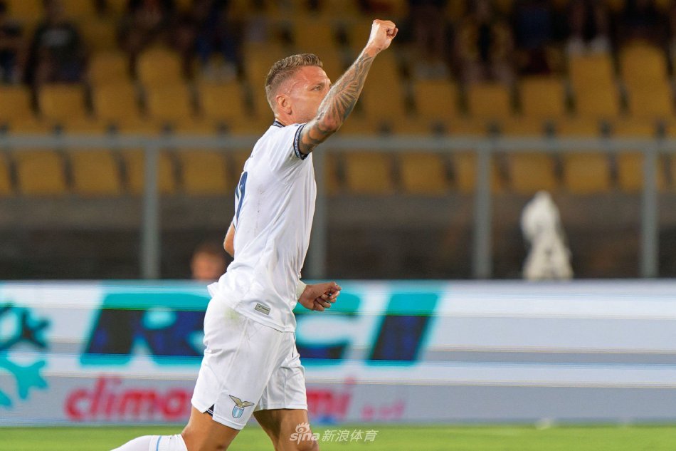 冰雪运动的 冰雪运动的