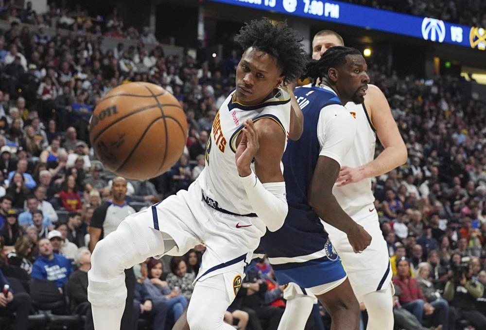 在决赛阶段 在决赛阶段